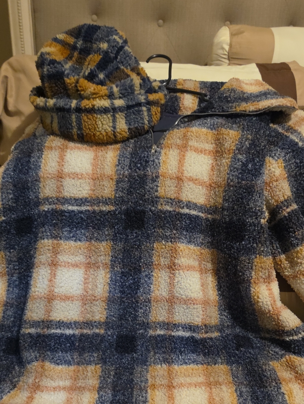 Cozy Plaid Hooded Zip Jacket - Blue & Cream